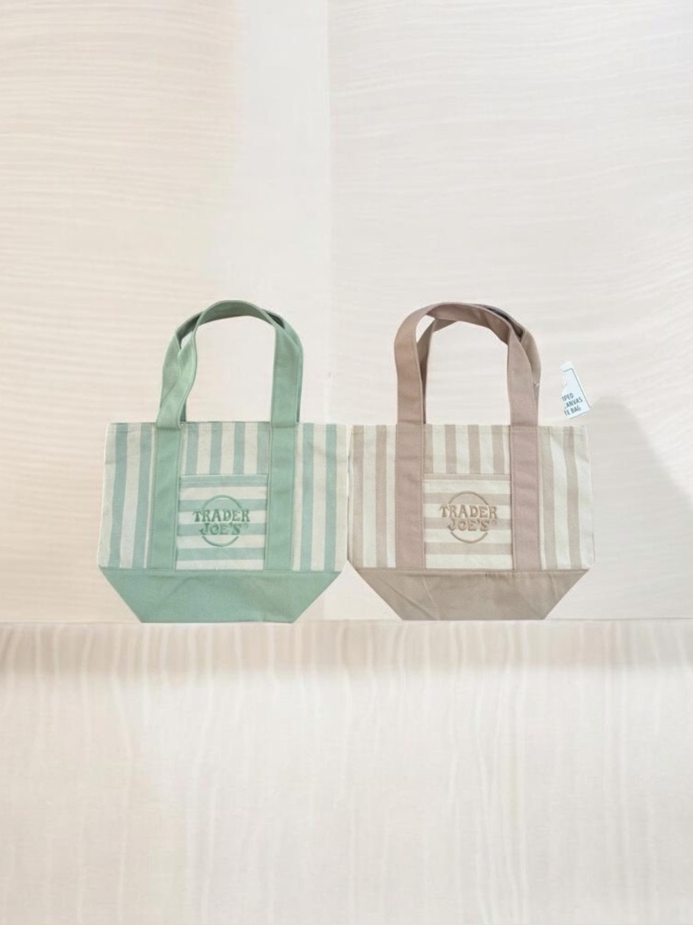 Trader Joe’s Pastel Striped Mini Canvas Pink and Mint Limited Edition NWT - Picture 2 of 4